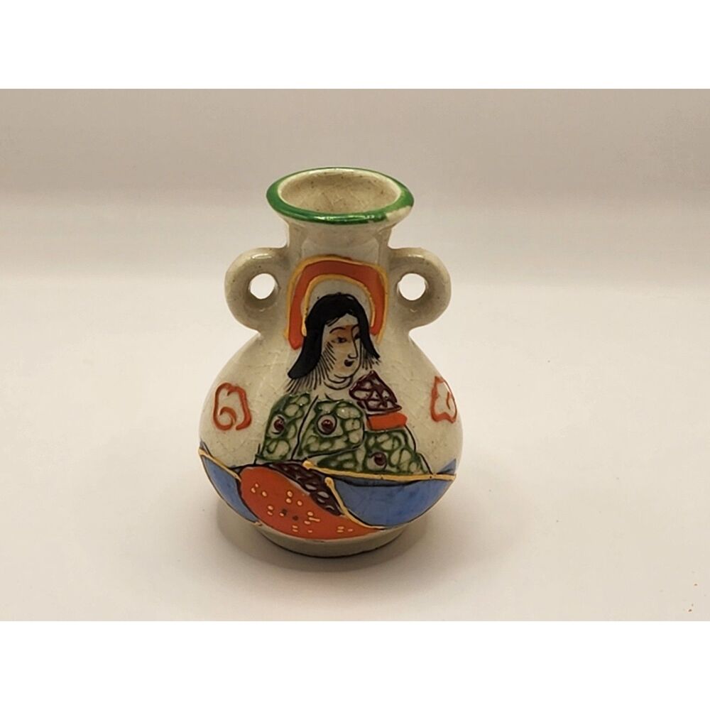 Japan Satsuma Style Double Handle Vase Seated woman/geisha-style figure 3.5 in